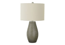 Load image into Gallery viewer, MONARCH TABLE LAMP
