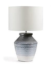 Load image into Gallery viewer, GIFTCRAFT TABLE LAMP
